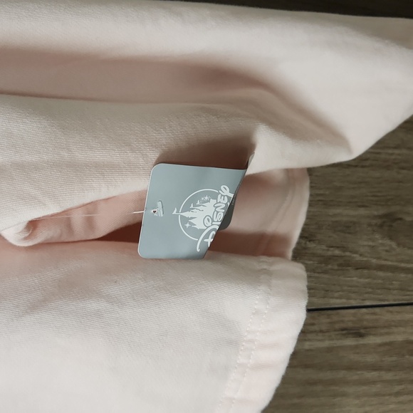 Disney Beauty Is Found Within Sweatshirt Hoodie Ombre Beauty Beast White - Picture 3 of 11